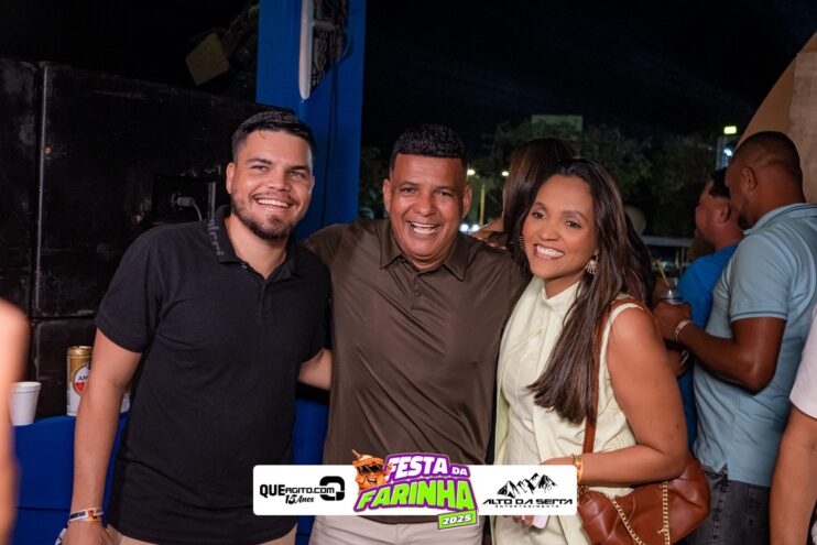 Calcinha Preta leva público ao delírio na segunda noite da Festa da Farinha 2025 259