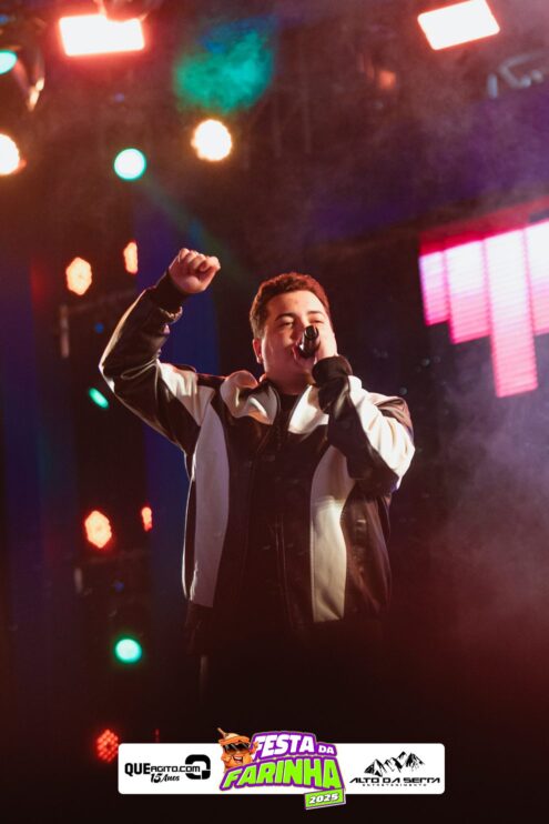 Calcinha Preta leva público ao delírio na segunda noite da Festa da Farinha 2025 314