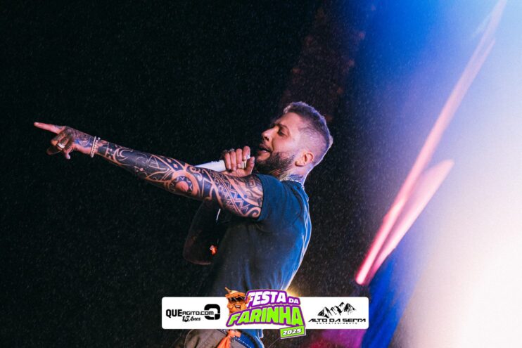 Igor Kannário agita a terceira noite da Festa da Farinha 2025 200