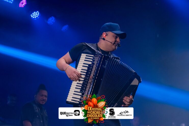 Toque Dez e Tarcísio do Acordeon abrem o IX Festival do Cacau e Chocolate de Camacã 625