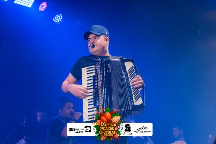 Toque Dez e Tarcísio do Acordeon abrem o IX Festival do Cacau e Chocolate de Camacã 629