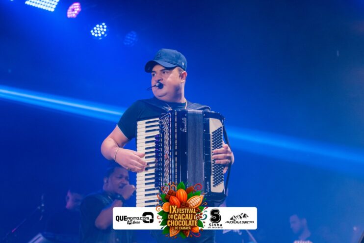 Toque Dez e Tarcísio do Acordeon abrem o IX Festival do Cacau e Chocolate de Camacã 630