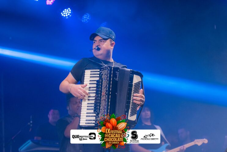 Toque Dez e Tarcísio do Acordeon abrem o IX Festival do Cacau e Chocolate de Camacã 631