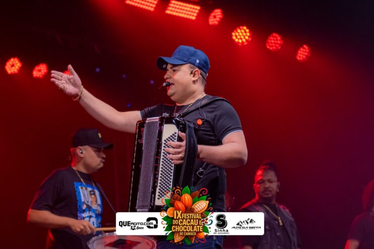 Toque Dez e Tarcísio do Acordeon abrem o IX Festival do Cacau e Chocolate de Camacã 636