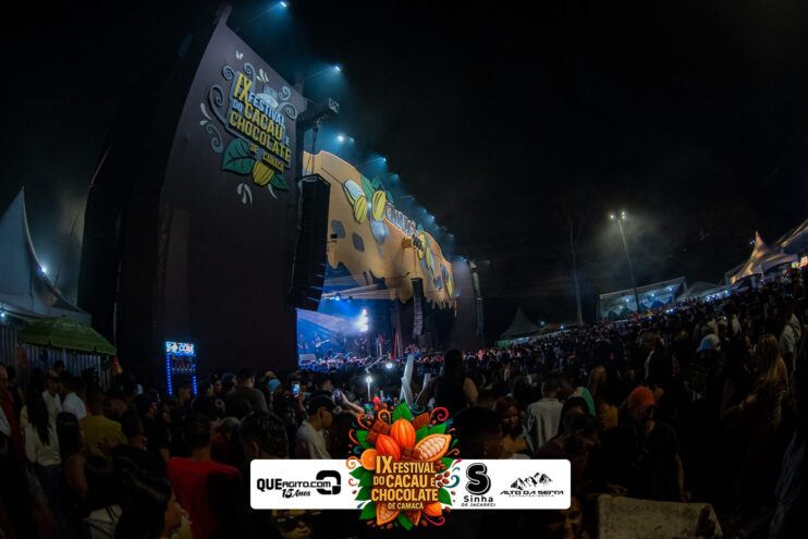 Toque Dez e Tarcísio do Acordeon abrem o IX Festival do Cacau e Chocolate de Camacã 647