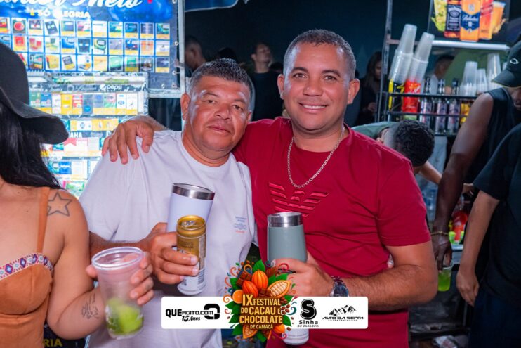 Toque Dez e Tarcísio do Acordeon abrem o IX Festival do Cacau e Chocolate de Camacã 707