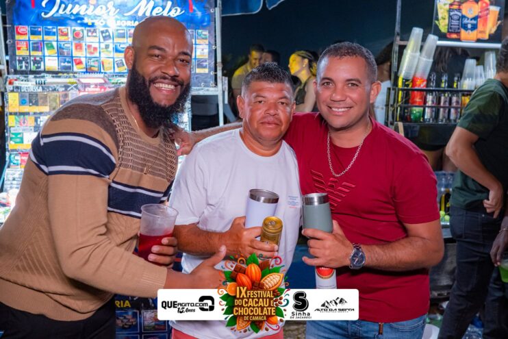 Toque Dez e Tarcísio do Acordeon abrem o IX Festival do Cacau e Chocolate de Camacã 708