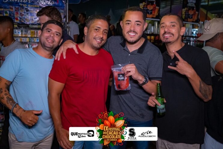 Toque Dez e Tarcísio do Acordeon abrem o IX Festival do Cacau e Chocolate de Camacã 718