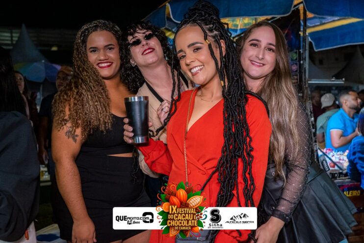 Toque Dez e Tarcísio do Acordeon abrem o IX Festival do Cacau e Chocolate de Camacã 743