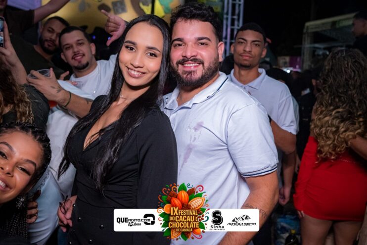 Toque Dez e Tarcísio do Acordeon abrem o IX Festival do Cacau e Chocolate de Camacã 758