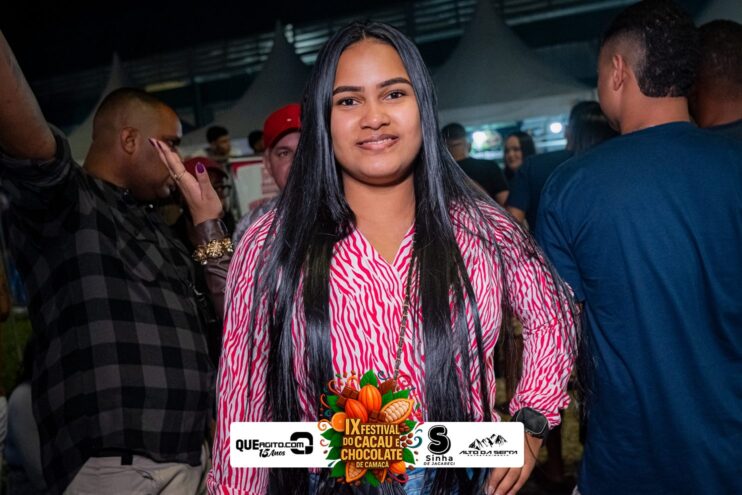 Toque Dez e Tarcísio do Acordeon abrem o IX Festival do Cacau e Chocolate de Camacã 787