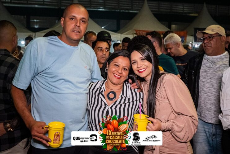 Toque Dez e Tarcísio do Acordeon abrem o IX Festival do Cacau e Chocolate de Camacã 806