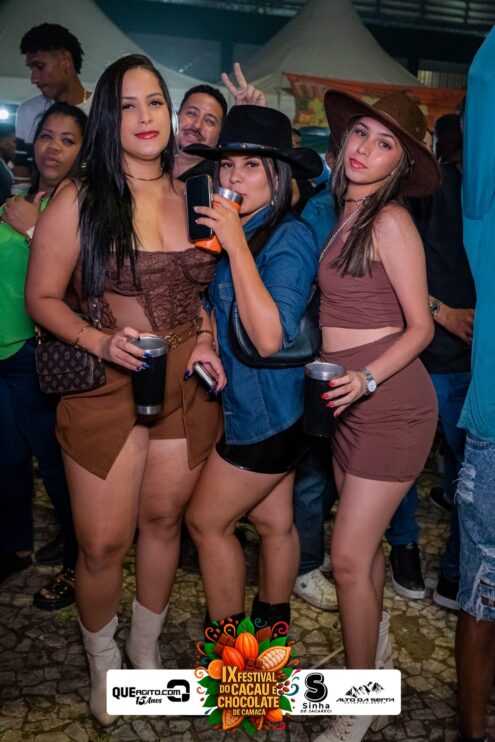 Toque Dez e Tarcísio do Acordeon abrem o IX Festival do Cacau e Chocolate de Camacã 812