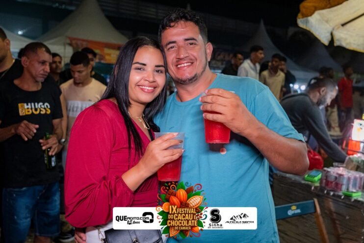 Toque Dez e Tarcísio do Acordeon abrem o IX Festival do Cacau e Chocolate de Camacã 813