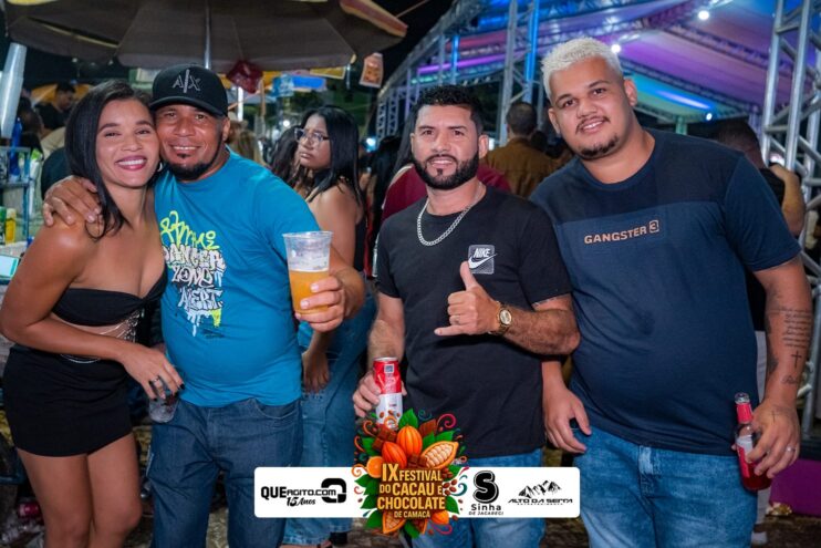 Toque Dez e Tarcísio do Acordeon abrem o IX Festival do Cacau e Chocolate de Camacã 829