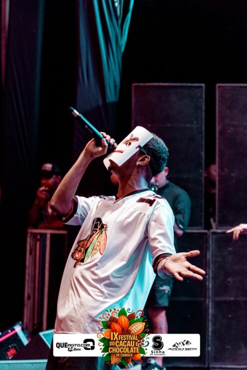 Toque Dez e Tarcísio do Acordeon abrem o IX Festival do Cacau e Chocolate de Camacã 869