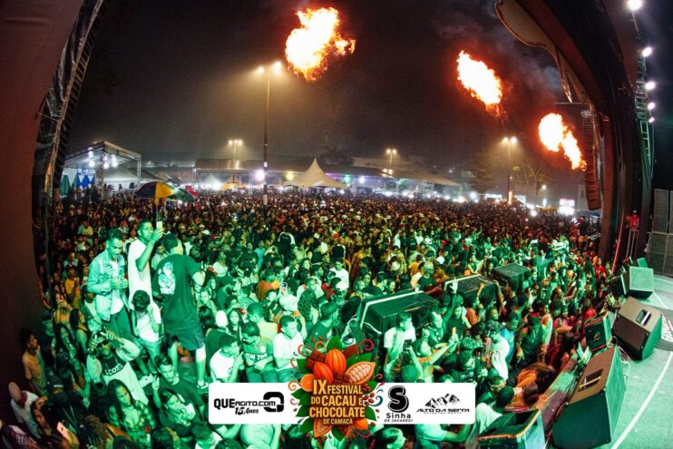 Toque Dez e Tarcísio do Acordeon abrem o IX Festival do Cacau e Chocolate de Camacã 875