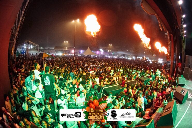 Toque Dez e Tarcísio do Acordeon abrem o IX Festival do Cacau e Chocolate de Camacã 877