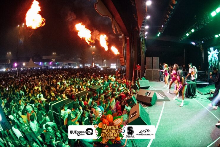 Toque Dez e Tarcísio do Acordeon abrem o IX Festival do Cacau e Chocolate de Camacã 878