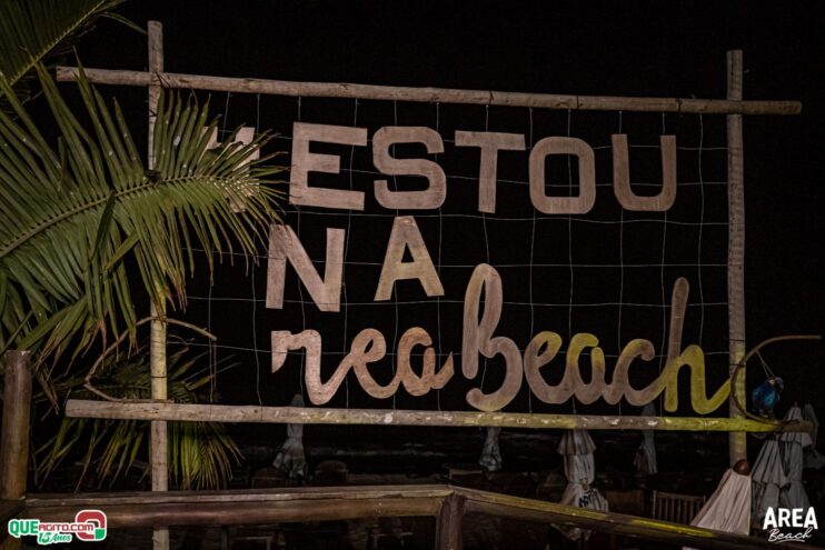 Gab Lopes e Me Leva 73 agitam a Saidêra da Area Beach 10