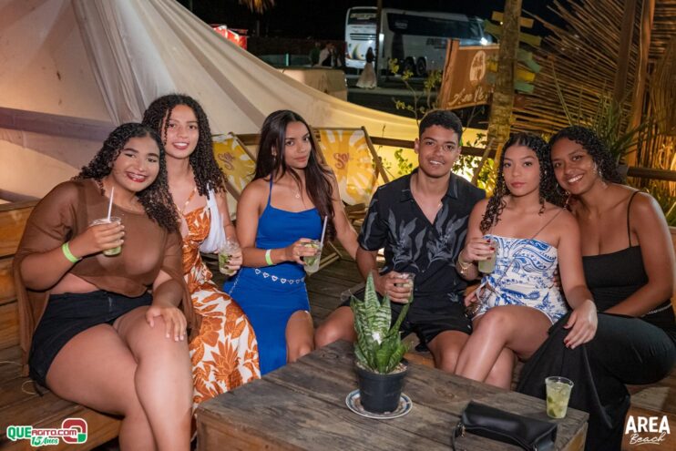 Gab Lopes e Me Leva 73 agitam a Saidêra da Area Beach 24