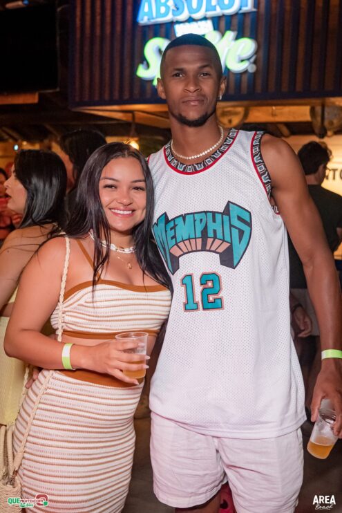 Gab Lopes e Me Leva 73 agitam a Saidêra da Area Beach 44