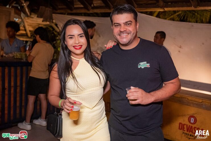 Gab Lopes e Me Leva 73 agitam a Saidêra da Area Beach 48