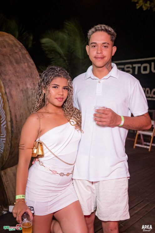 Gab Lopes e Me Leva 73 agitam a Saidêra da Area Beach 57