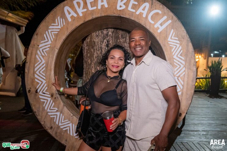 Gab Lopes e Me Leva 73 agitam a Saidêra da Area Beach 58