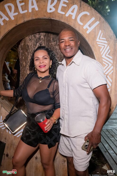 Gab Lopes e Me Leva 73 agitam a Saidêra da Area Beach 59
