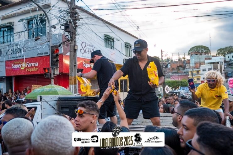 DSC_9800 Bloco Linguarudos atrai multidão em desfile no Festival do Cacau e Chocolate em Camacã 720