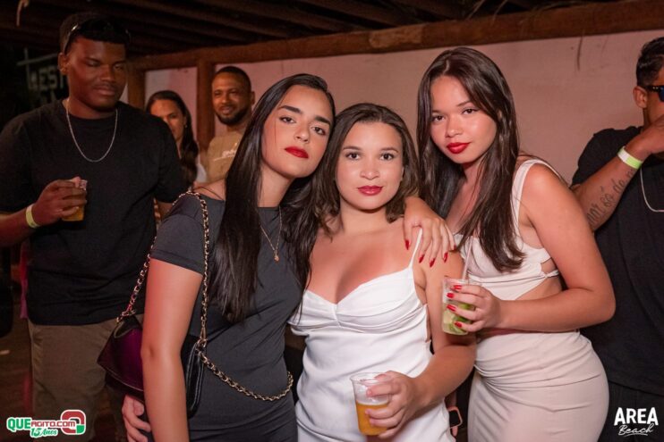 Gab Lopes e Me Leva 73 agitam a Saidêra da Area Beach 70