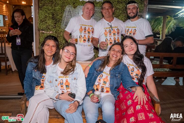 Gab Lopes e Me Leva 73 agitam a Saidêra da Area Beach 75