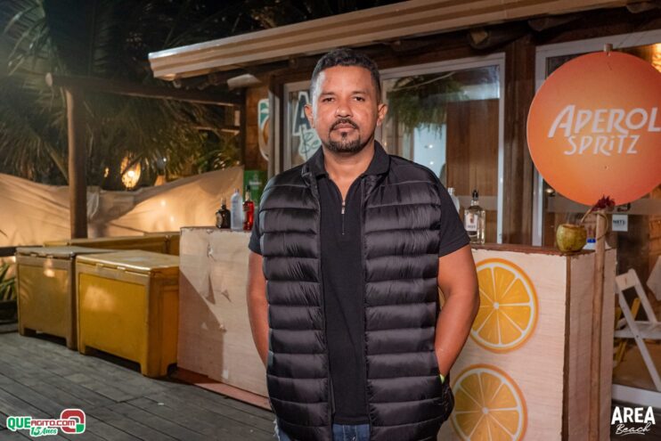 Gab Lopes e Me Leva 73 agitam a Saidêra da Area Beach 146