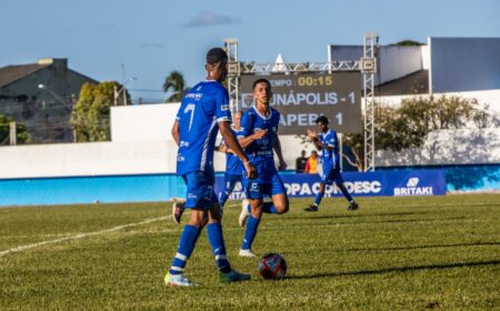 Seleção de Eunápolis mira vitória sobre Belmonte neste domingo no Araujão Seleção de Eunápolis mira vitória sobre Belmonte neste domingo no Araujão 10