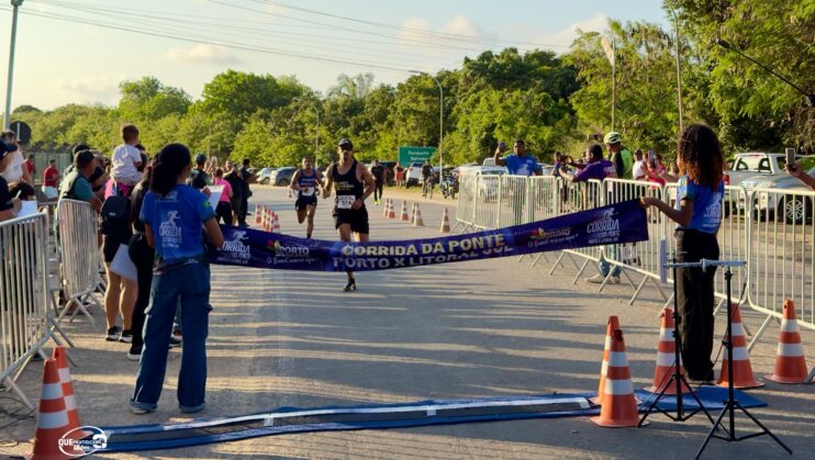 Porto Seguro vive domingo histórico com a Corrida da Ponte 25