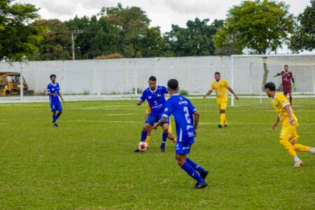 Eunápolis estreia com vitória na Copa CONDESC 2025 Eunápolis estreia com vitória na Copa CONDESC 2025 11