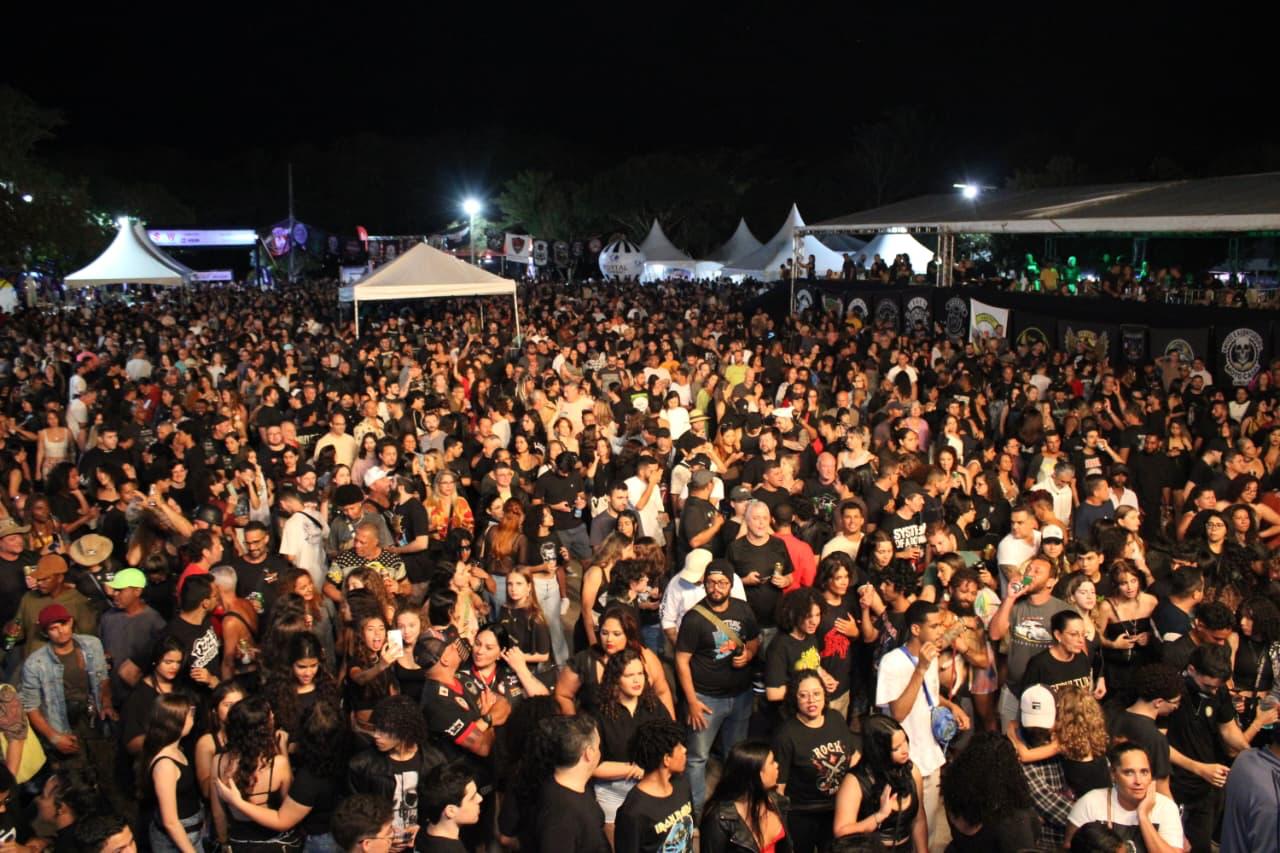 4° Moto Rock Fest reúne multidão em Arraial d’Ajuda com Raimundos e Barão Vermelho 7