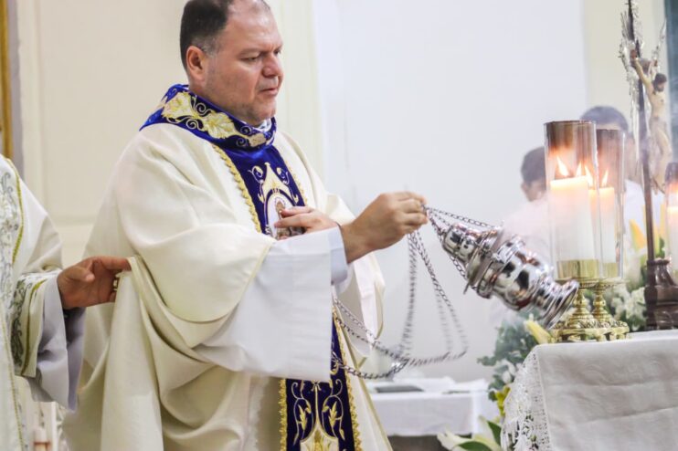 Abertura da Festa da Pena reúne fiéis em Porto Seguro com carreata, missa solene e quermesse 12