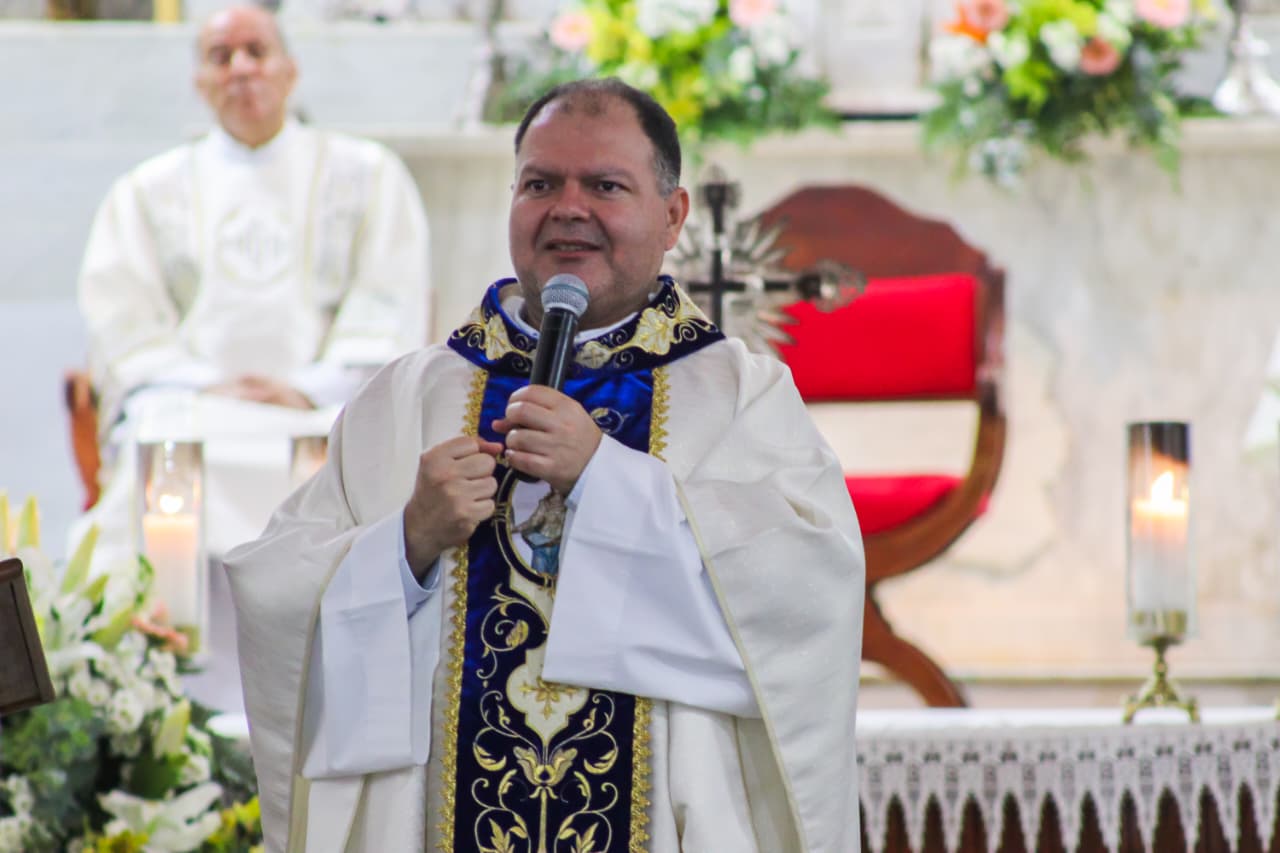 Abertura da Festa da Pena reúne fiéis em Porto Seguro com carreata, missa solene e quermesse 17