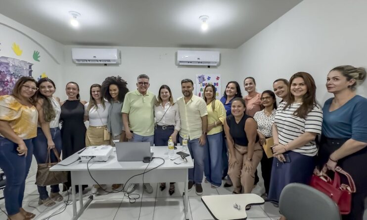 WhatsApp Image 2025-09-02 at 22.46.01 Prefeito reúne secretariado e anuncia obras e apoio a produção cinematográfica em Porto Seguro 17