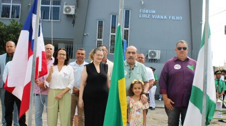 Belmonte celebra 7 de Setembro com civismo e entregas importantes para a população Belmonte celebra 7 de Setembro com civismo e entregas importantes para a população 6