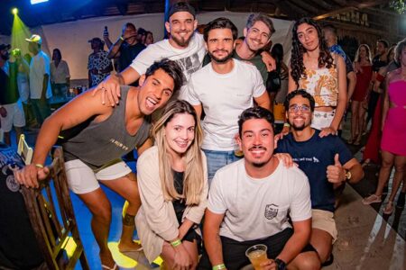 Gab Lopes e Me Leva 73 agitam a Saidêra da Area Beach 4