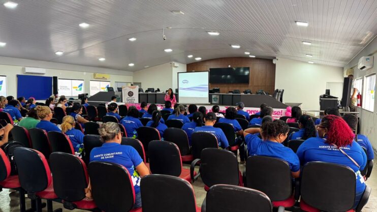 Prefeitura de Eunápolis realiza capacitação sobre prevenção do câncer de mama para agentes comunitários de saúde 10