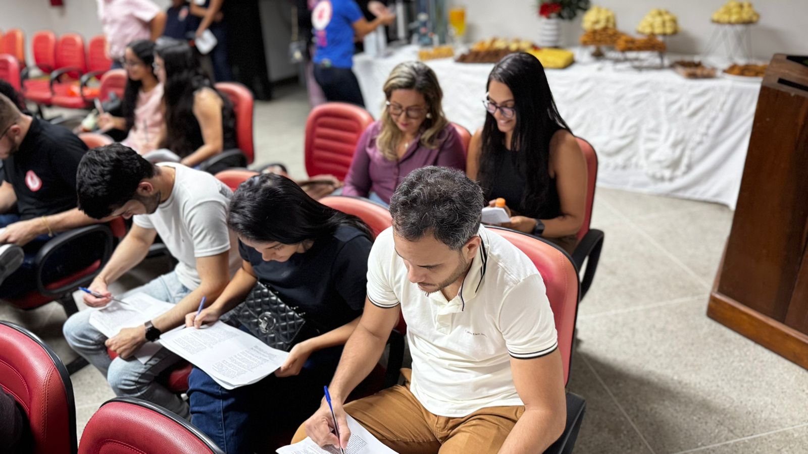 Prefeitura de Eunápolis realiza capacitação em Regulação Médica das Urgências com especialista nacional 7