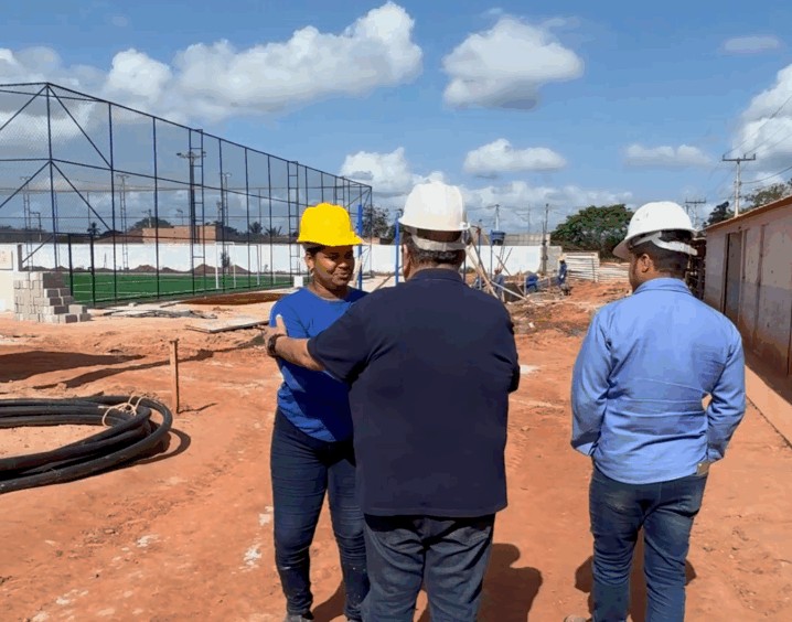 Prefeito Iêdo Elias vistoria novo Colégio Modelo em Barrolândia 2