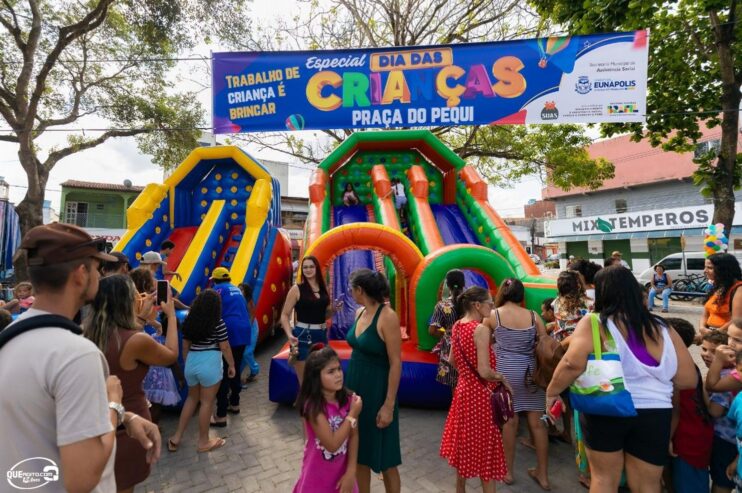 DIA DA CRIANÇA 27 Prefeitura de Eunápolis celebra o Dia das Crianças com grande festa e Praça lotada no Pequi 89