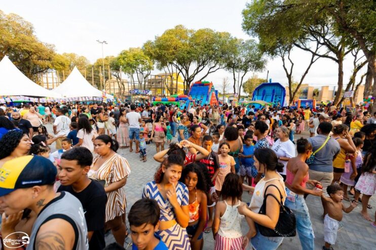 DIA DA CRIANÇA 5 Prefeitura de Eunápolis celebra o Dia das Crianças com grande festa e Praça lotada no Pequi 67