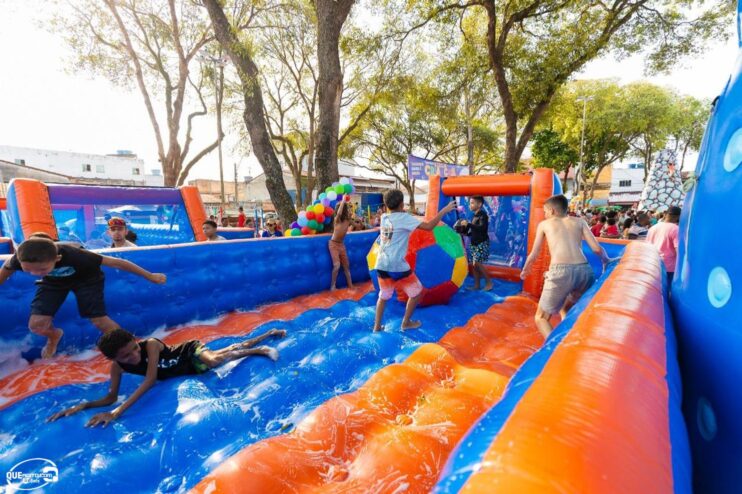 DIA DA CRIANÇA 6 Prefeitura de Eunápolis celebra o Dia das Crianças com grande festa e Praça lotada no Pequi 68