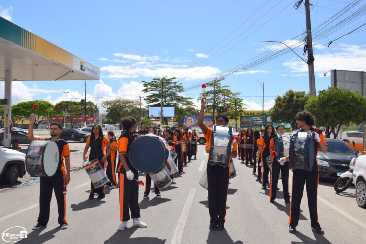 Prefeitura de Eunápolis inicia Campanha Outubro Rosa com caminhada de conscientização 37